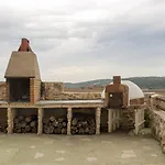منزل ريفي Masada Andabe